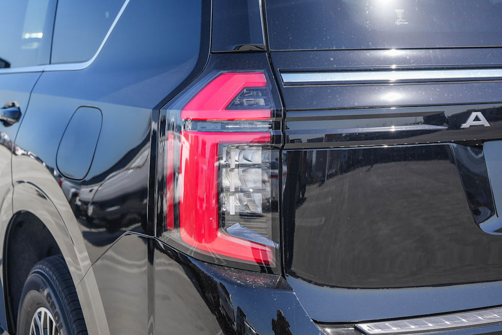 Thumbnail: 2026 Nissan Armada - 21