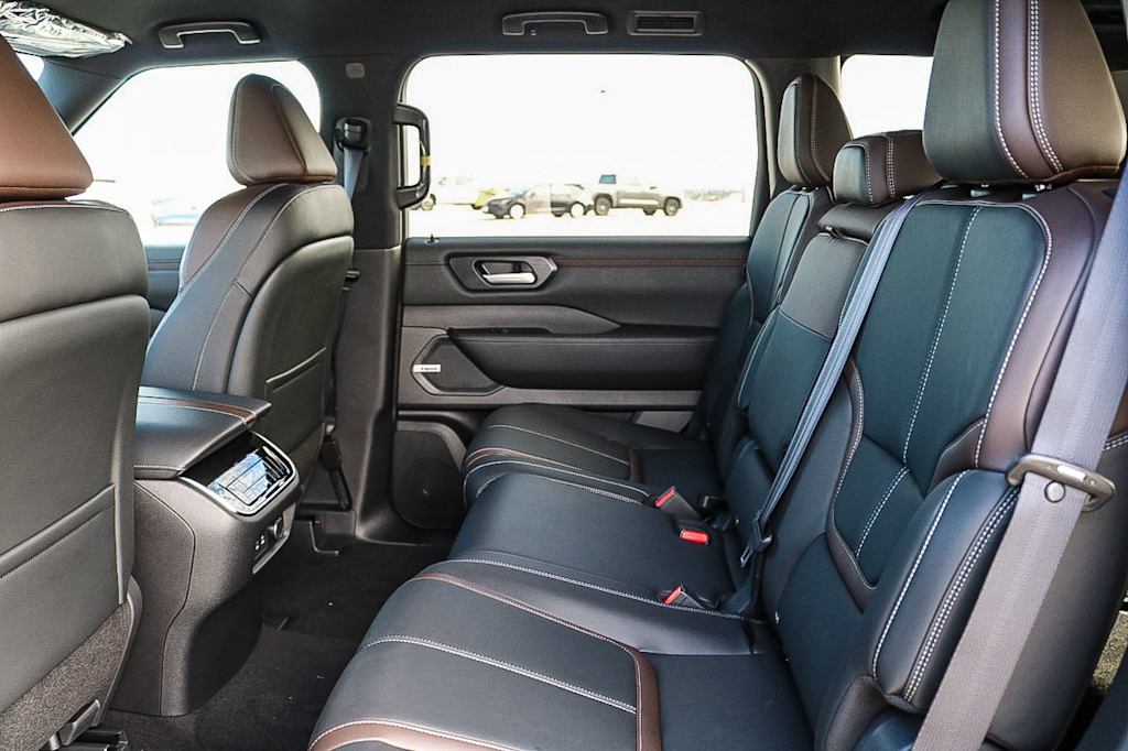 Thumbnail: 2026 Nissan Armada - 11