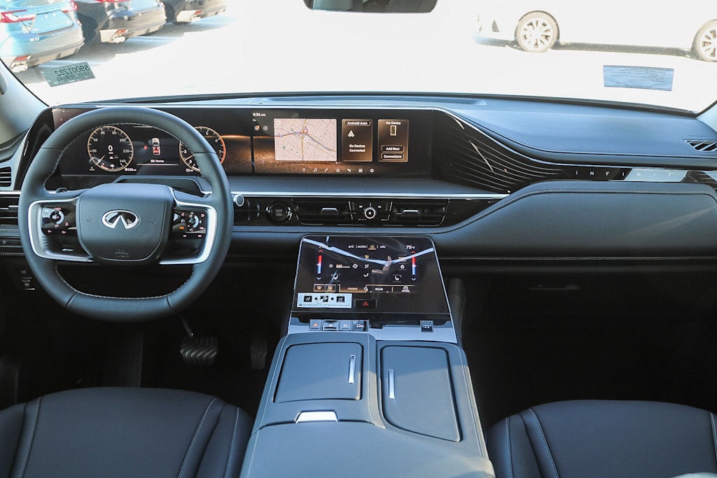 2025 INFINITI QX80 Pure 2