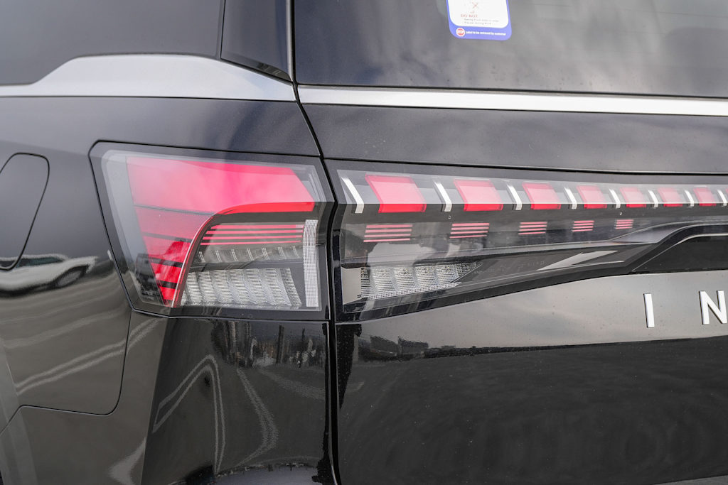 Thumbnail: 2026 INFINITI QX80 - 20
