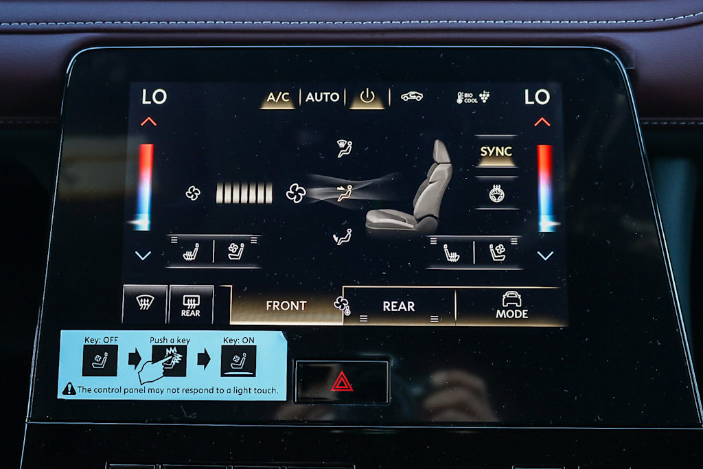 Thumbnail: 2026 INFINITI QX80 - 20