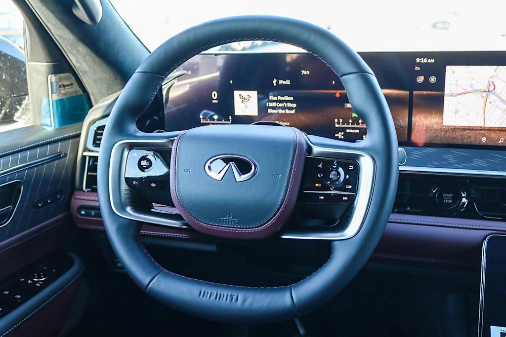 Thumbnail: 2026 INFINITI QX80 - 9