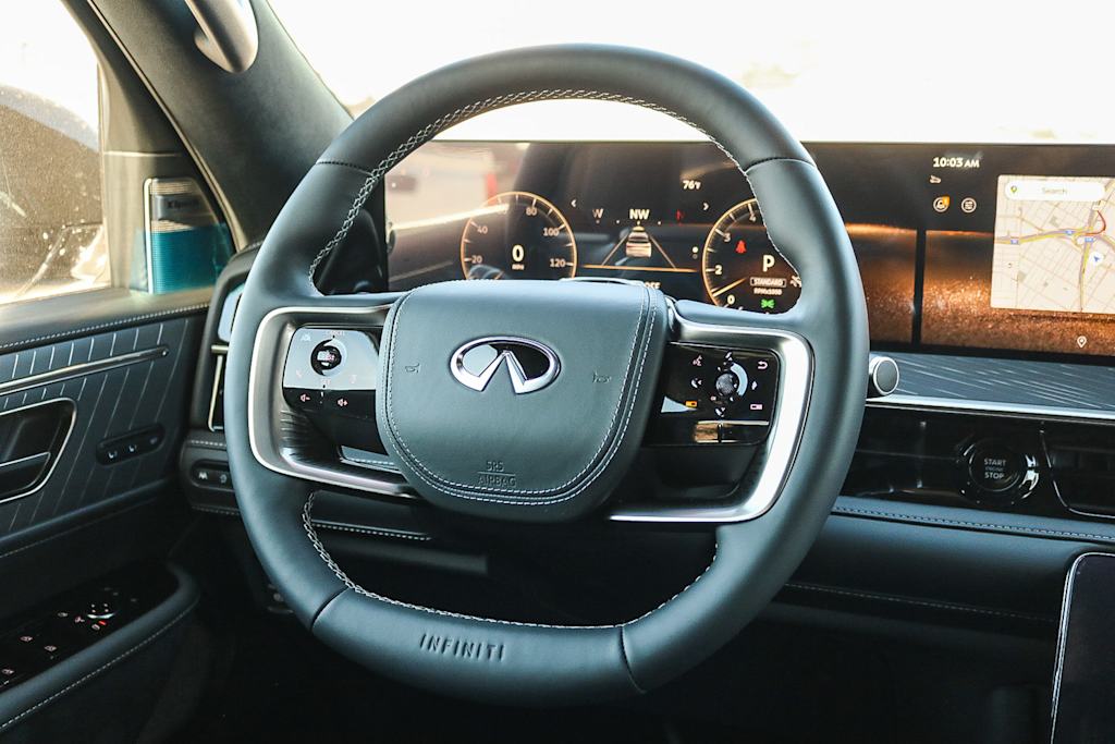 Thumbnail: 2026 INFINITI QX80 - 7