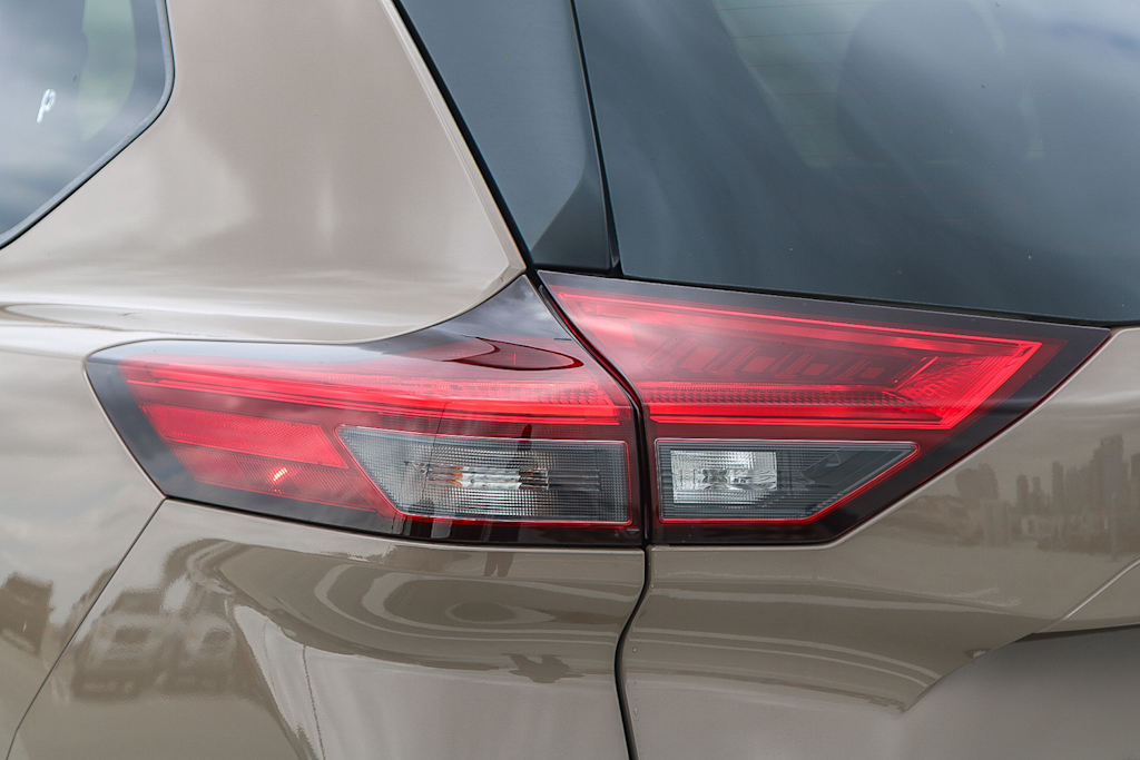 Thumbnail: 2025 Nissan Rogue - 32