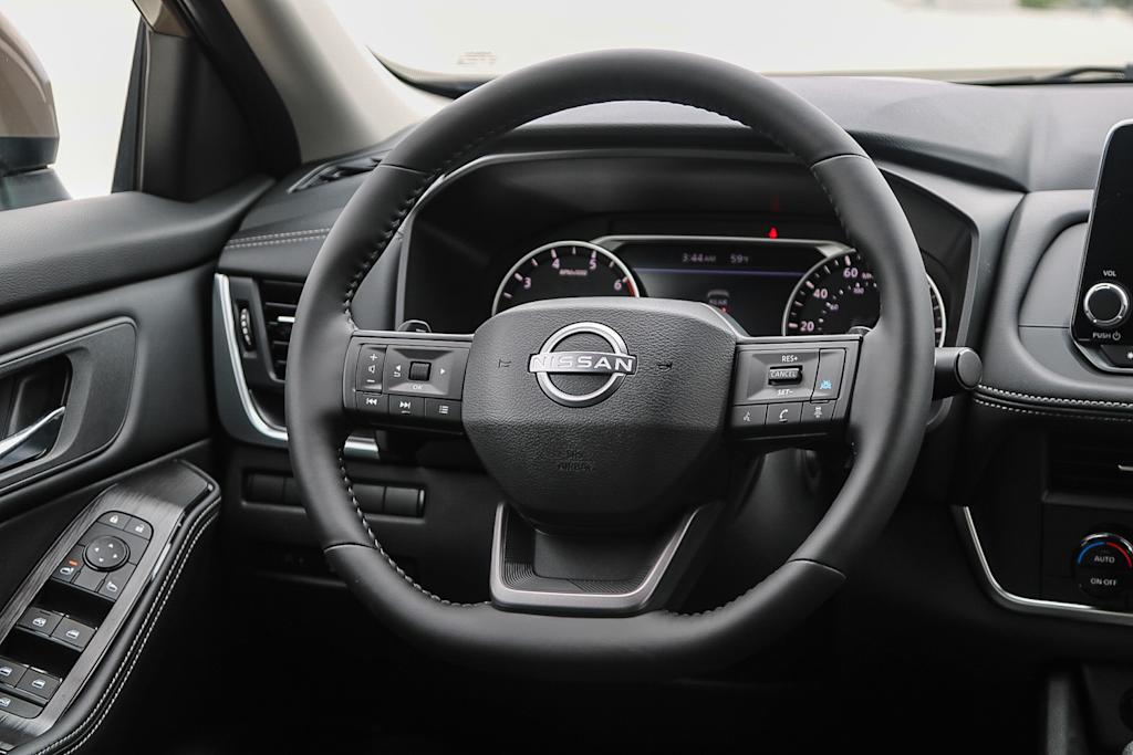 Thumbnail: 2025 Nissan Rogue - 13