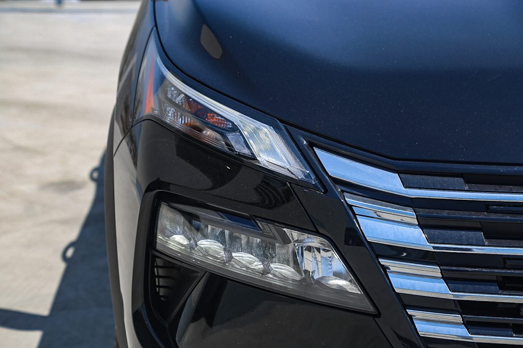 Thumbnail: 2025 Nissan Rogue - 6