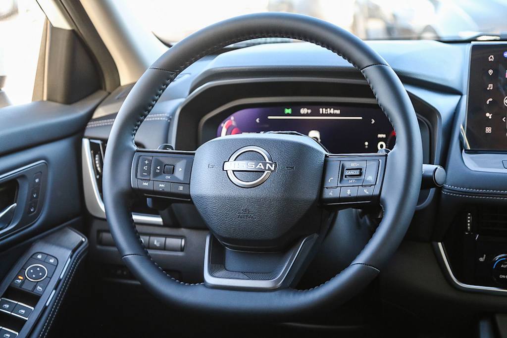 Thumbnail: 2025 Nissan Rogue - 8