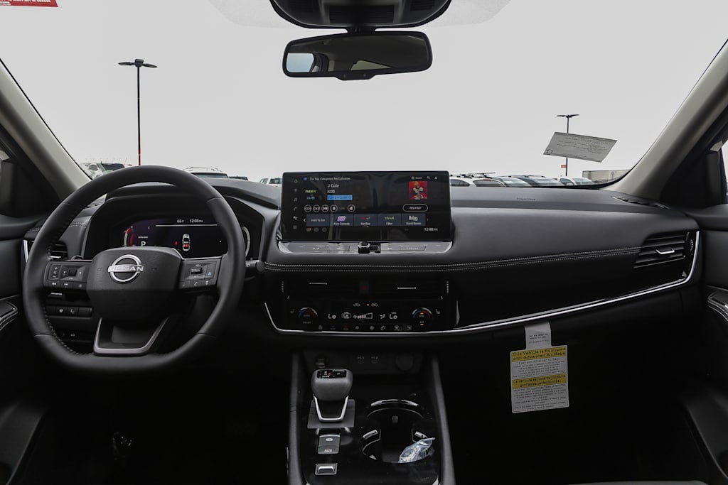Thumbnail: 2025 Nissan Rogue - 2