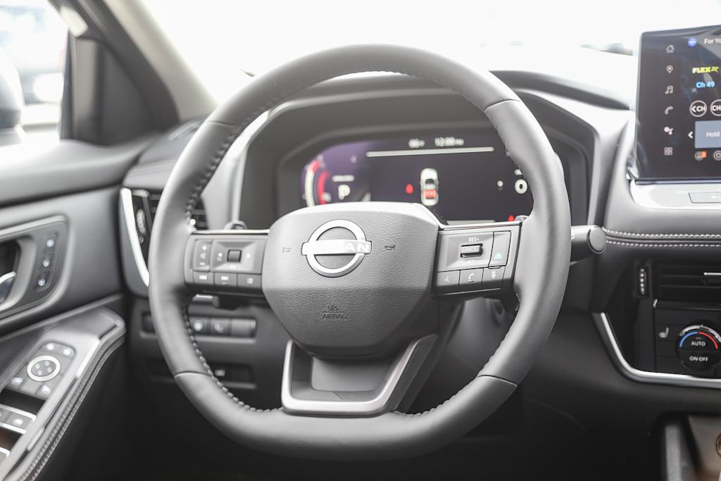 Thumbnail: 2025 Nissan Rogue - 8