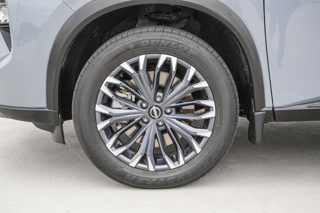 Thumbnail: 2025 Nissan Rogue - 17