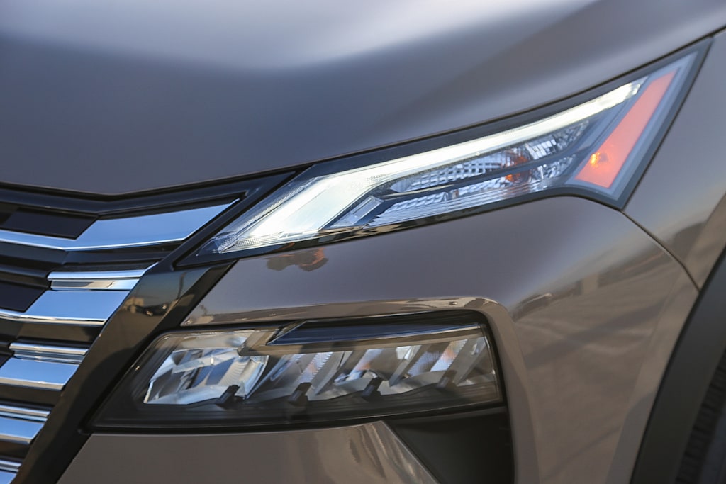 Thumbnail: 2025 Nissan Rogue - 17