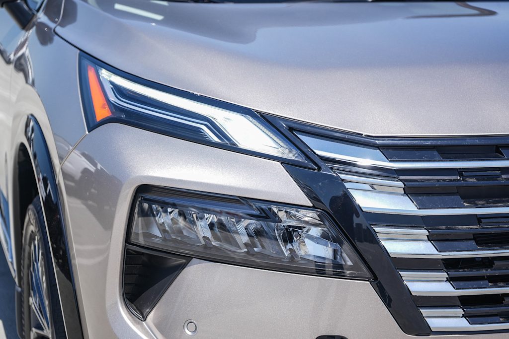 Thumbnail: 2026 Nissan Rogue - 18