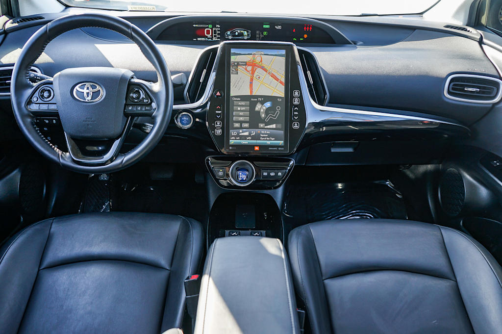 Thumbnail: 2021 Toyota Prius Prime - 2