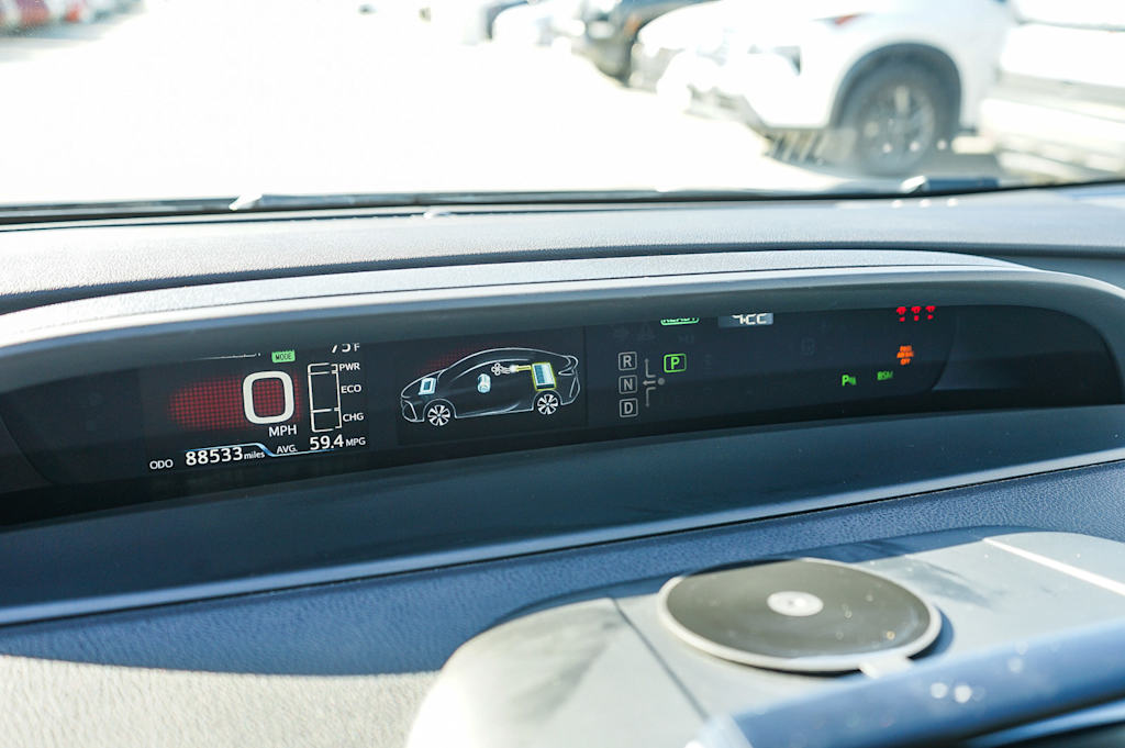 Thumbnail: 2021 Toyota Prius Prime - 25