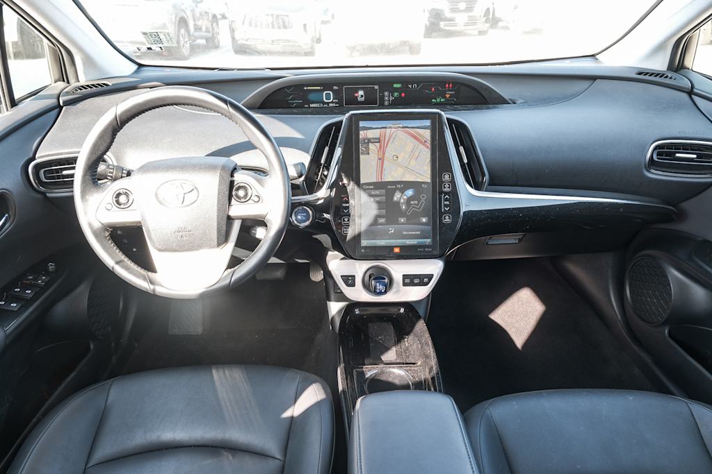 Thumbnail: 2017 Toyota Prius Prime - 2