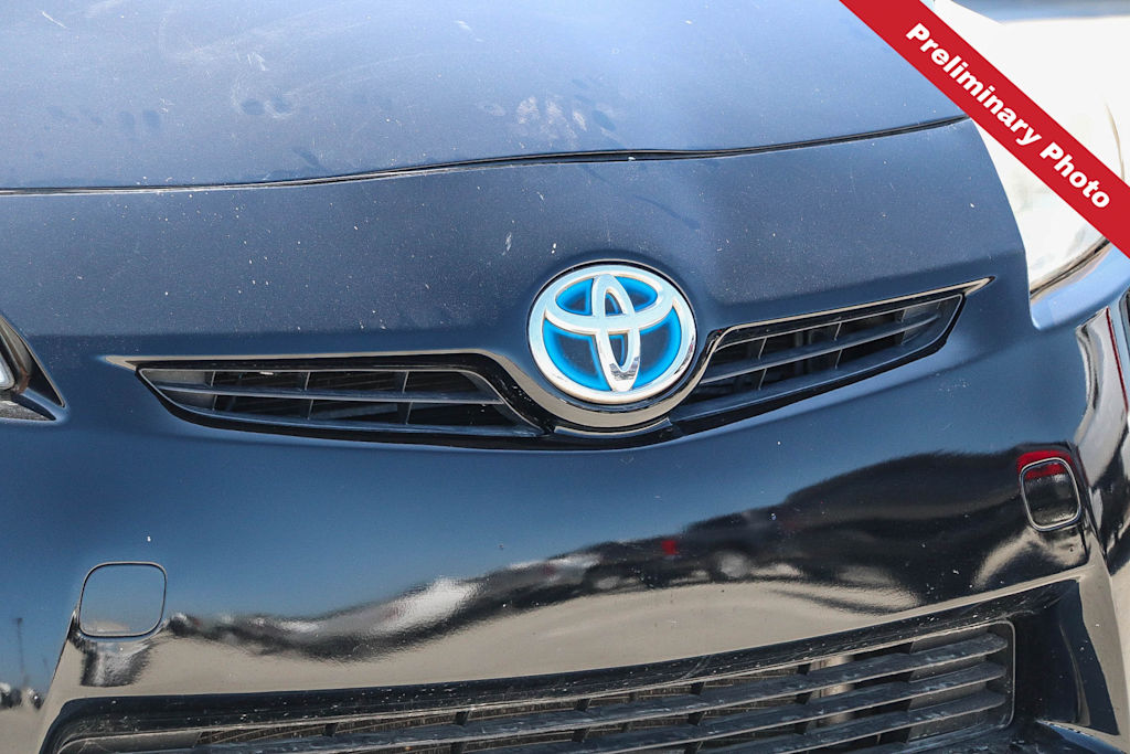 Thumbnail: 2011 Toyota Prius - 5