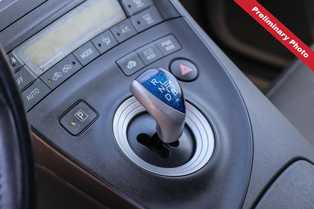 Thumbnail: 2011 Toyota Prius - 9