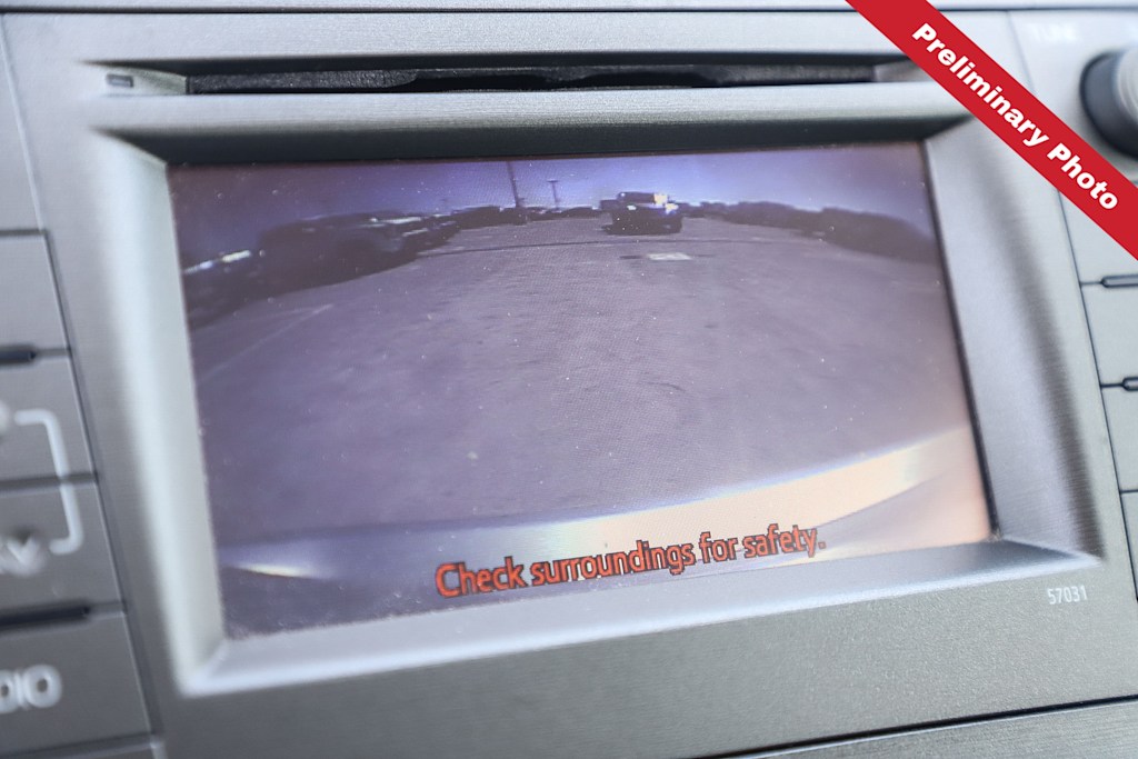 Thumbnail: 2015 Toyota Prius - 20