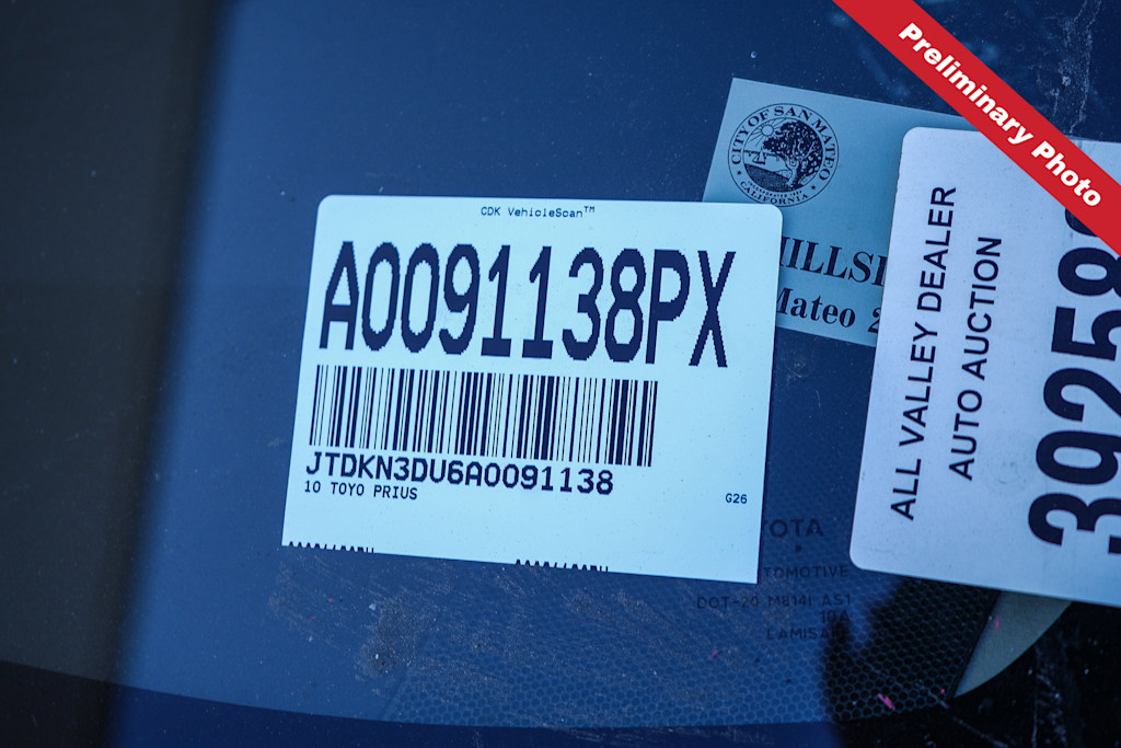 Thumbnail: 2010 Toyota Prius - 21