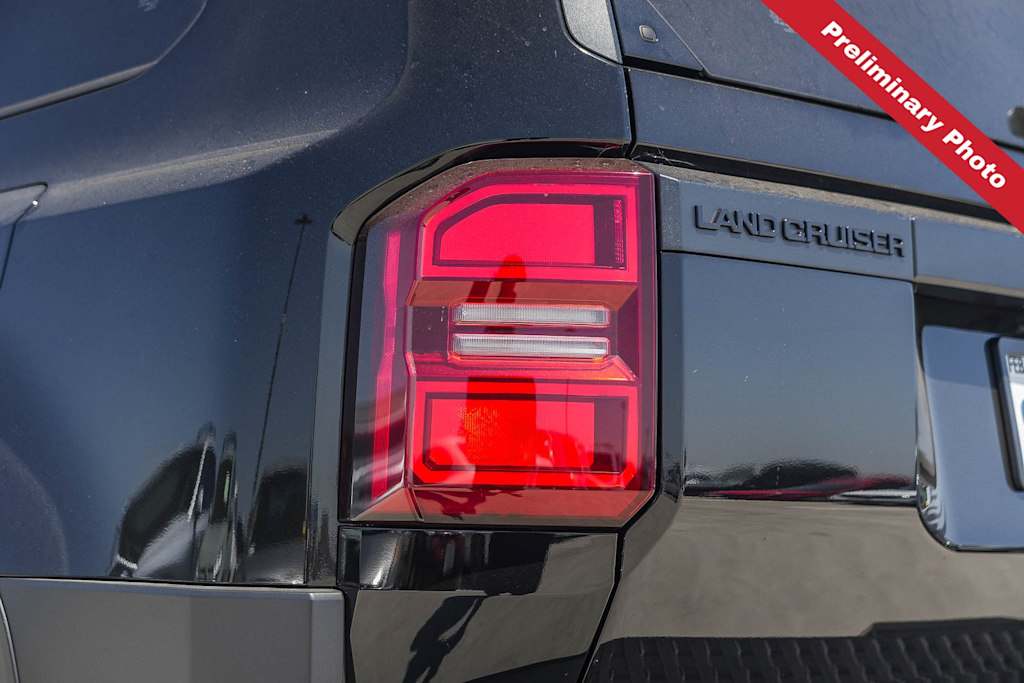 Thumbnail: 2025 Toyota Land Cruiser - 18