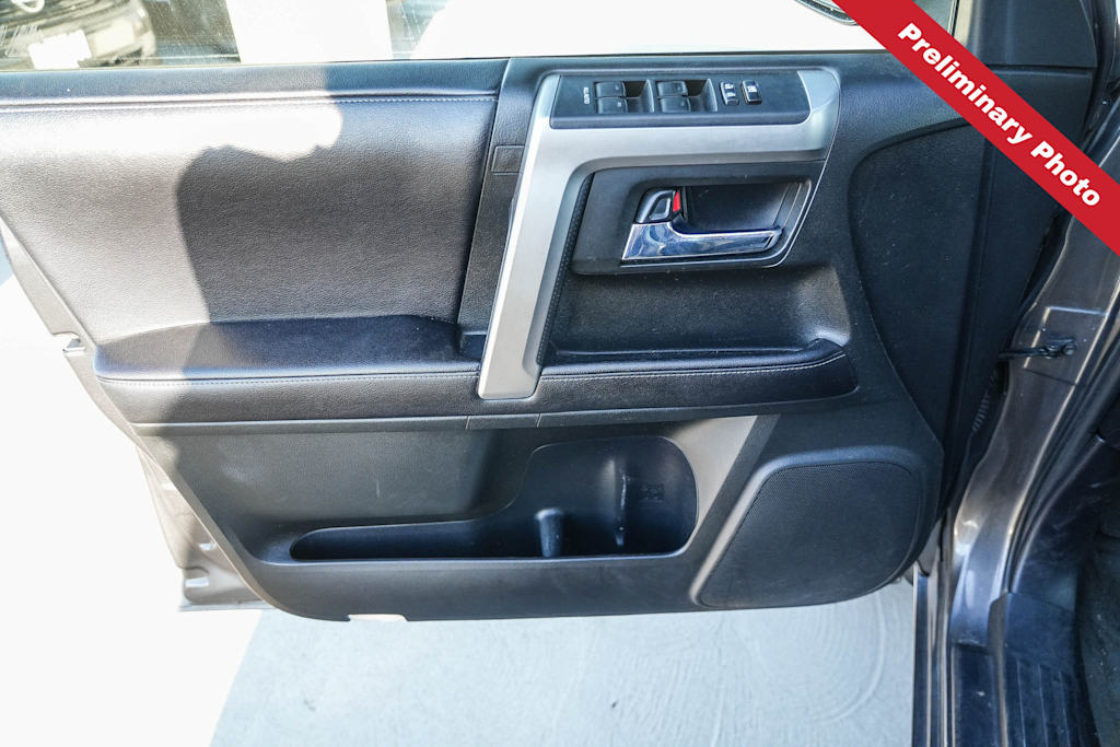 Thumbnail: 2017 Toyota 4Runner - 20
