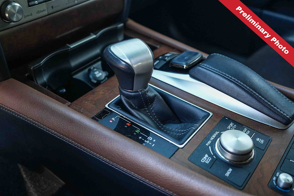 Thumbnail: 2015 Lexus LS - 10
