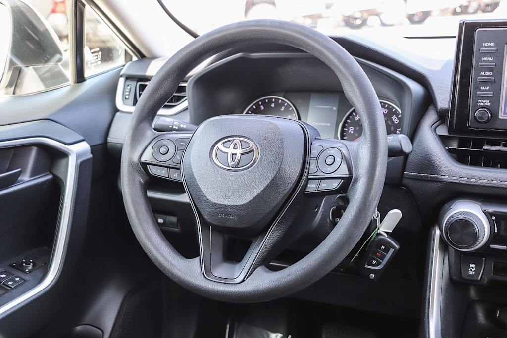Thumbnail: 2019 Toyota RAV4 - 9