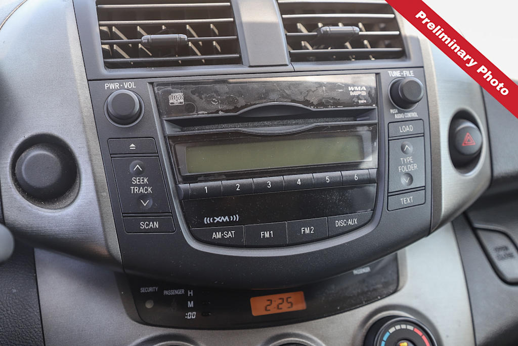 Thumbnail: 2010 Toyota RAV4 - 10