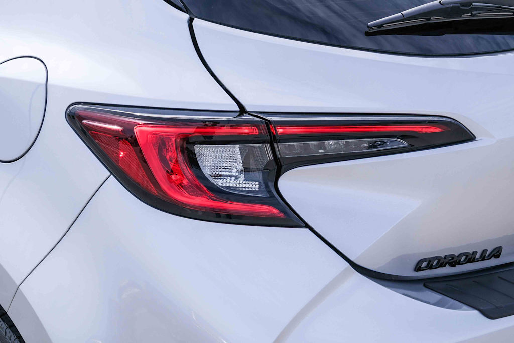 Thumbnail: 2024 Toyota Corolla - 19