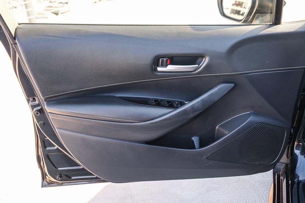 Thumbnail: 2019 Toyota Corolla - 25