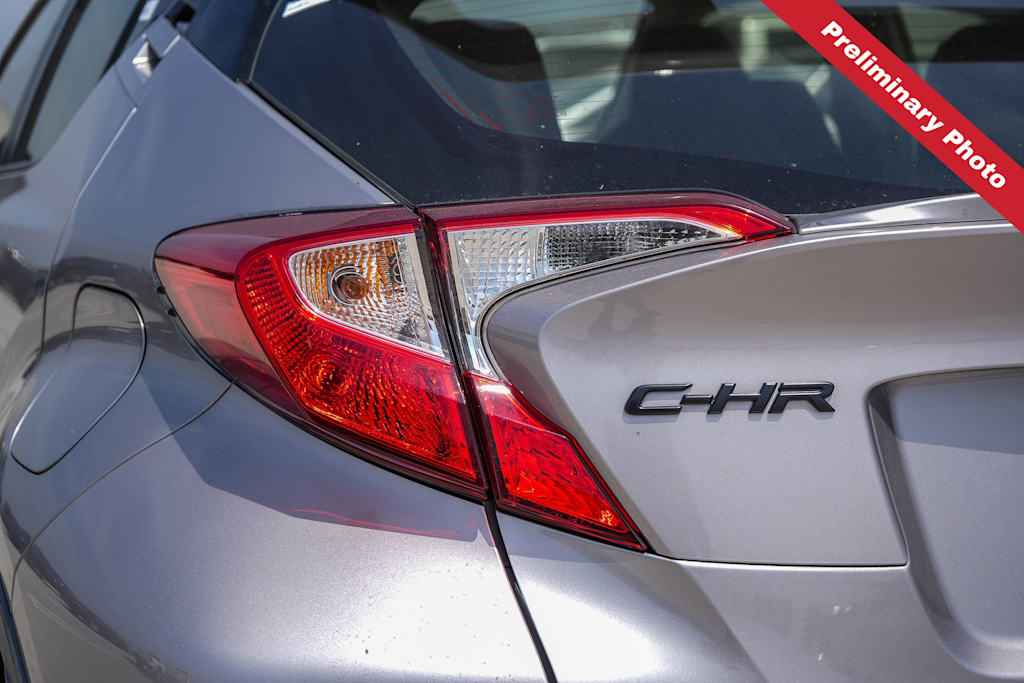 Thumbnail: 2020 Toyota C-HR - 16