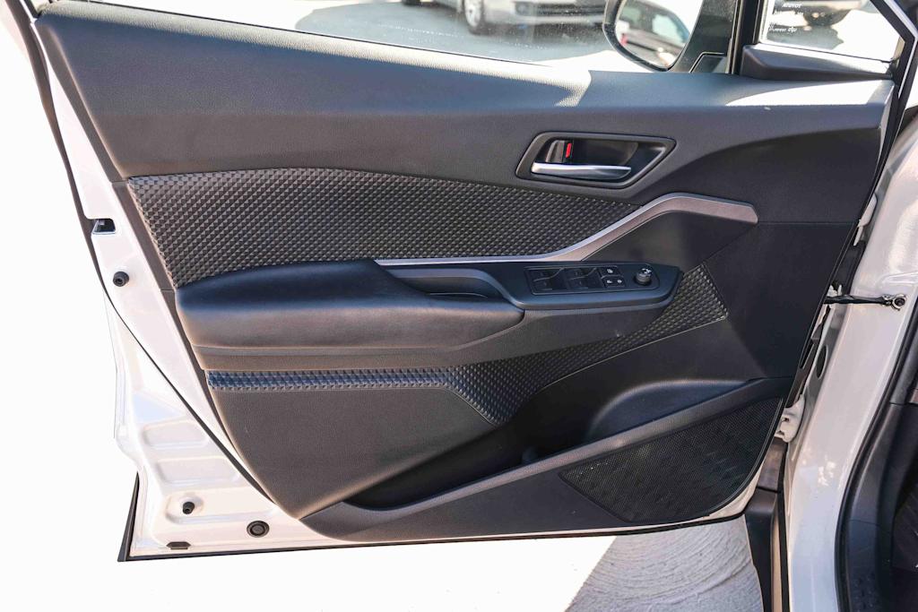 Thumbnail: 2020 Toyota C-HR - 26