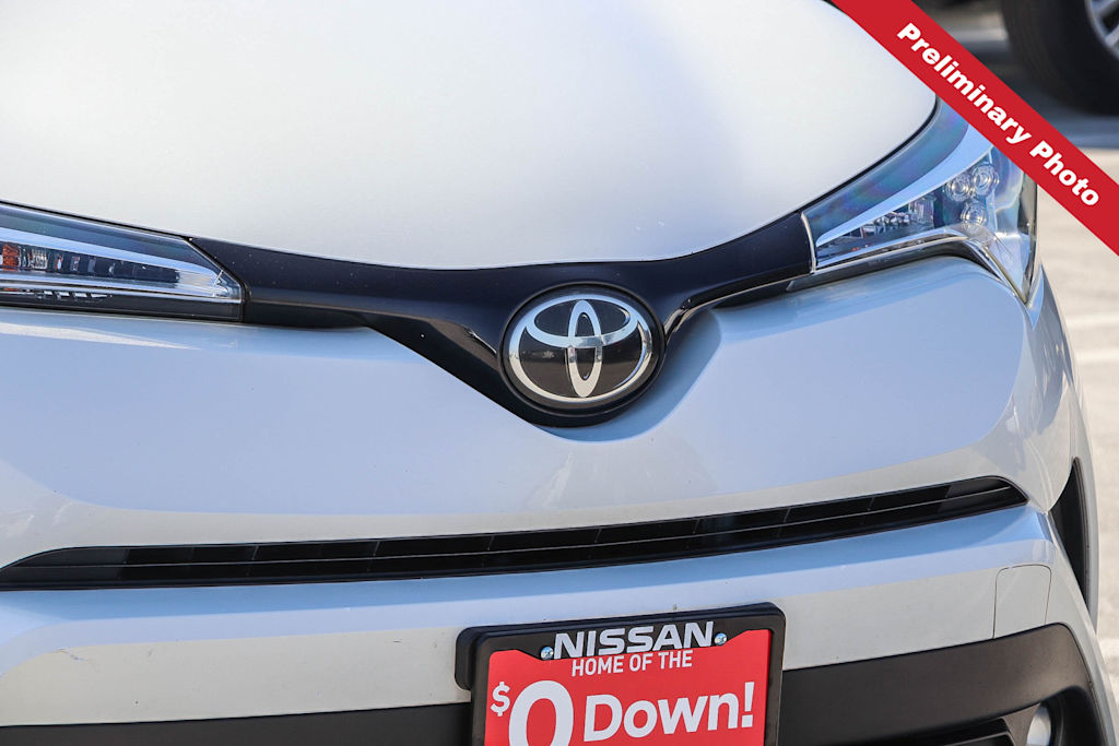 Thumbnail: 2019 Toyota C-HR - 6