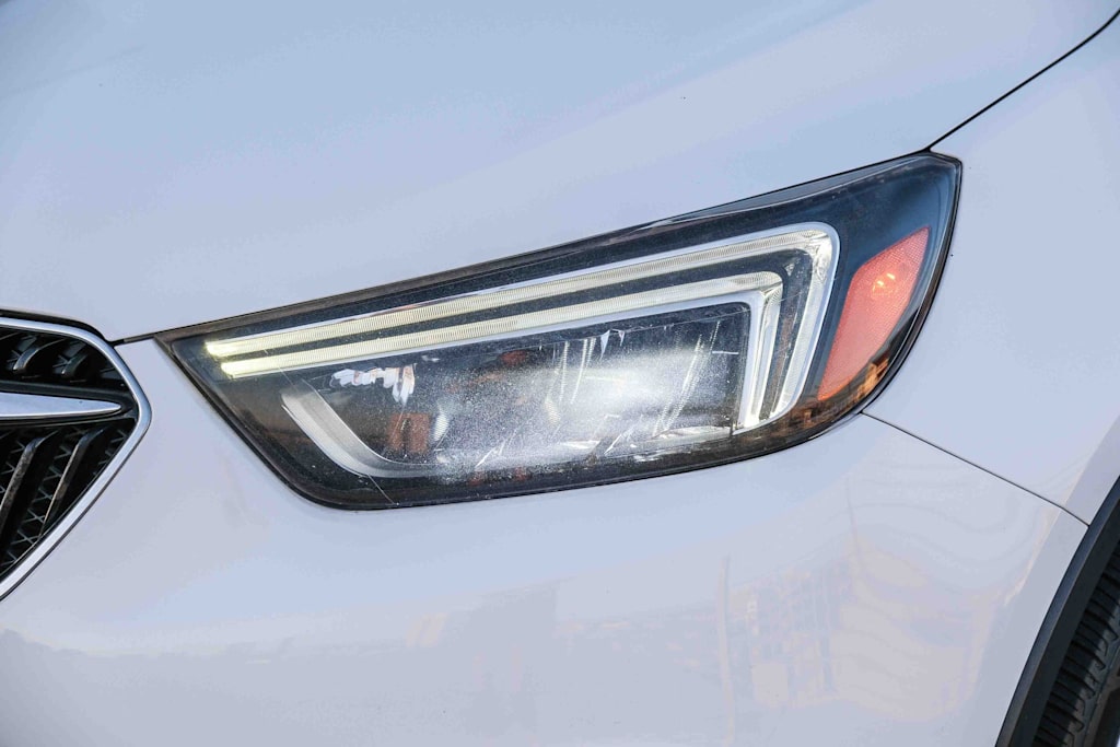 Thumbnail: 2018 Buick Encore - 21