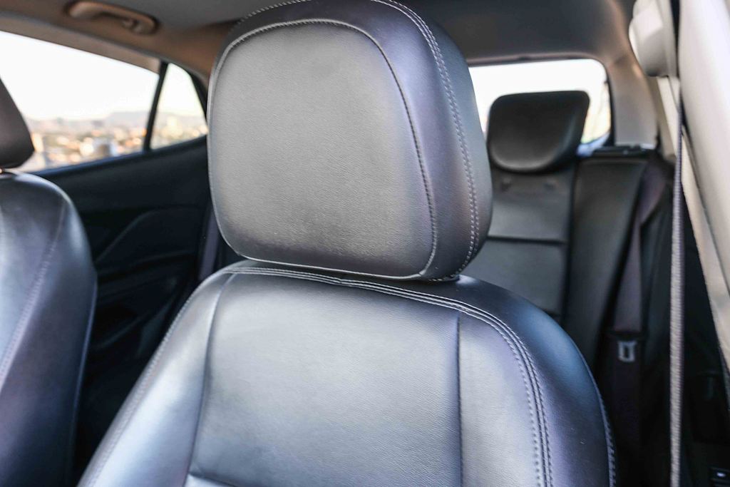 Thumbnail: 2018 Buick Encore - 24