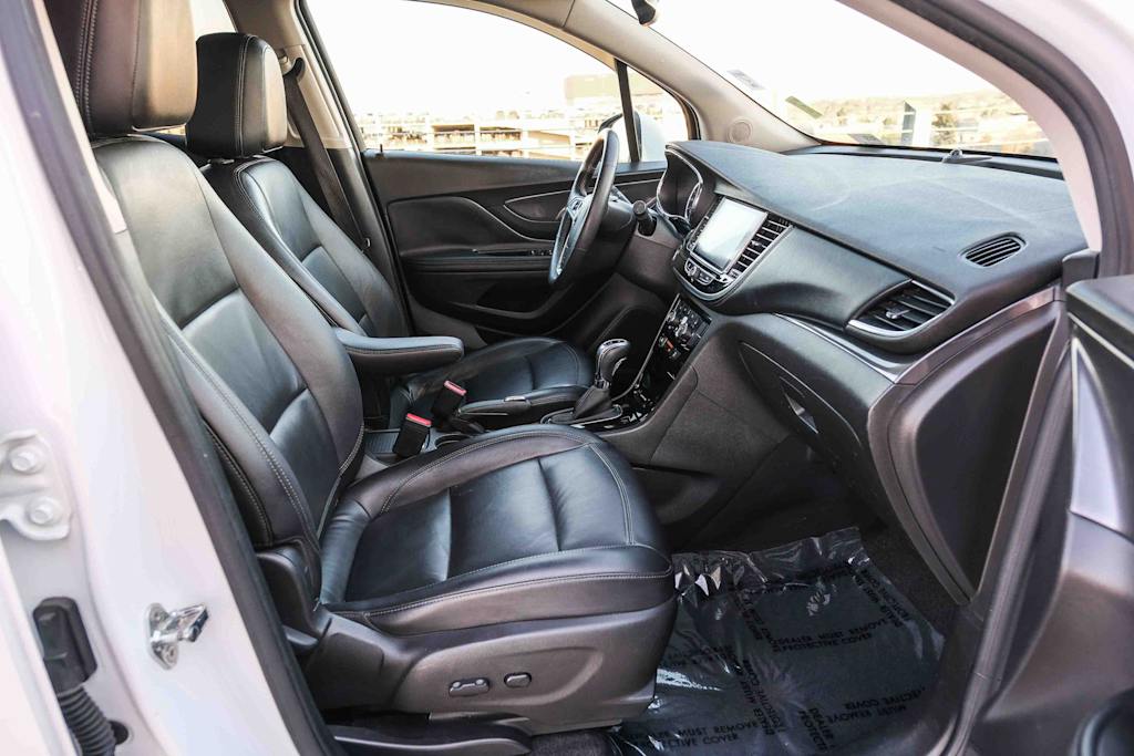 Thumbnail: 2018 Buick Encore - 8