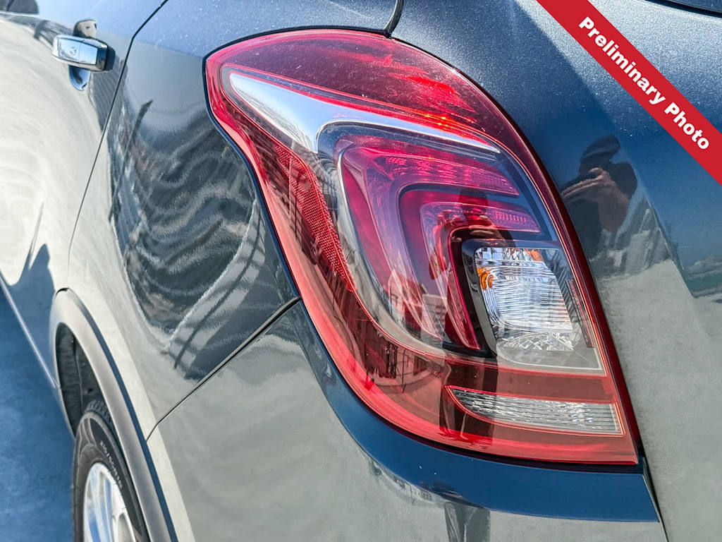 Thumbnail: 2018 Buick Encore - 17