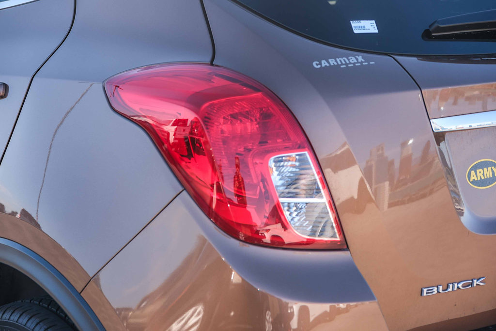 Thumbnail: 2016 Buick Encore - 16