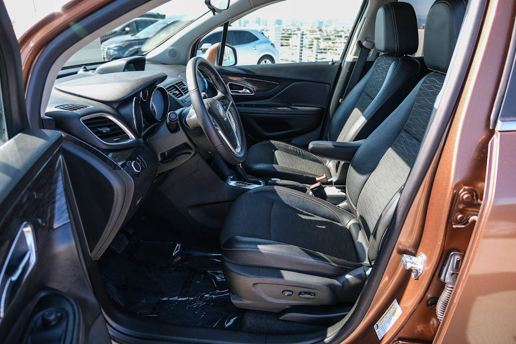 Thumbnail: 2016 Buick Encore - 10