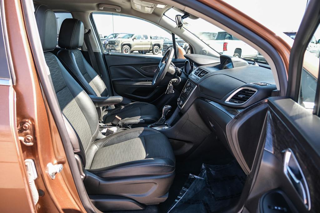 Thumbnail: 2016 Buick Encore - 9