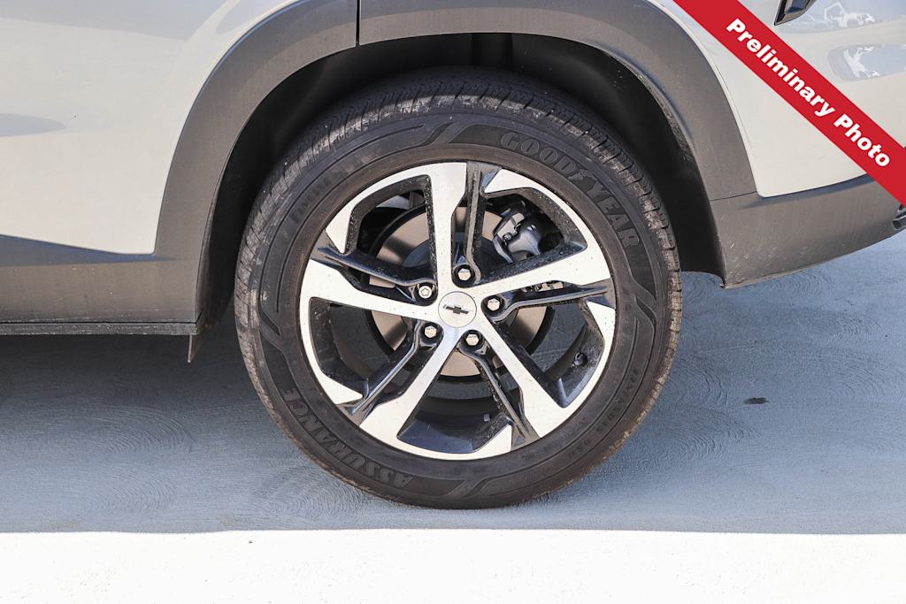 Thumbnail: 2024 Chevrolet Trax - 18