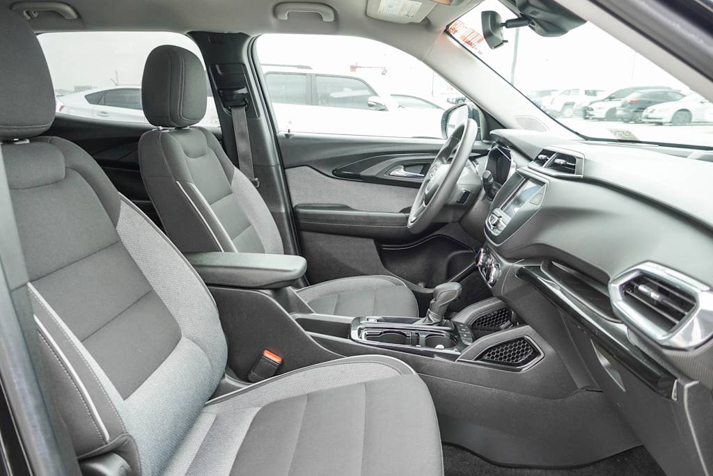 Image 10 of 2021 Chevrolet Trailblazer