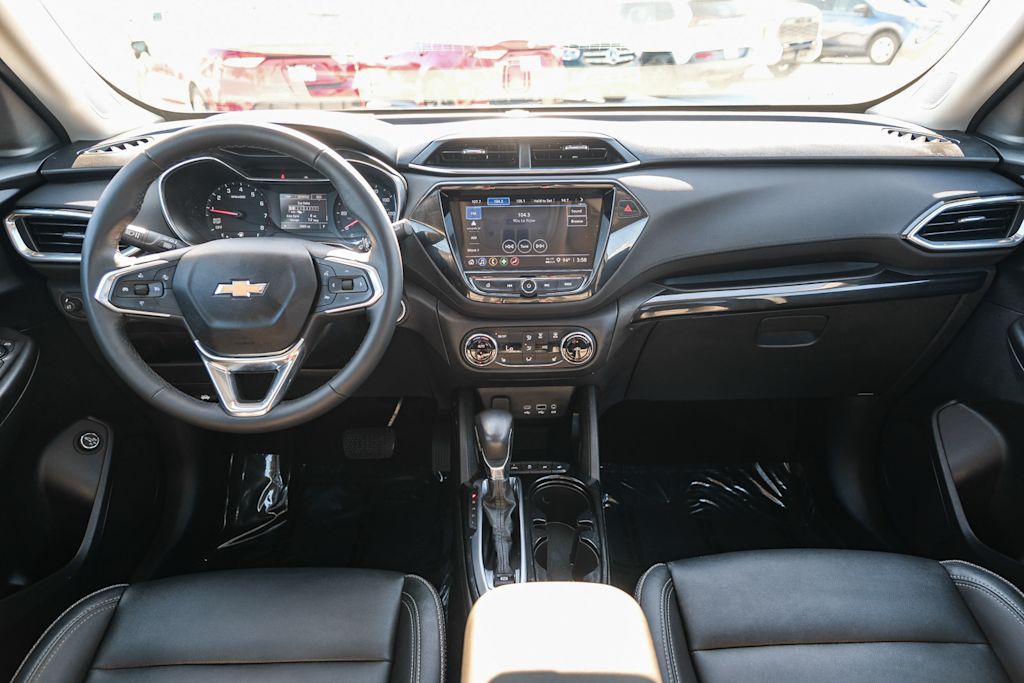 Thumbnail: 2021 Chevrolet TrailBlazer - 2
