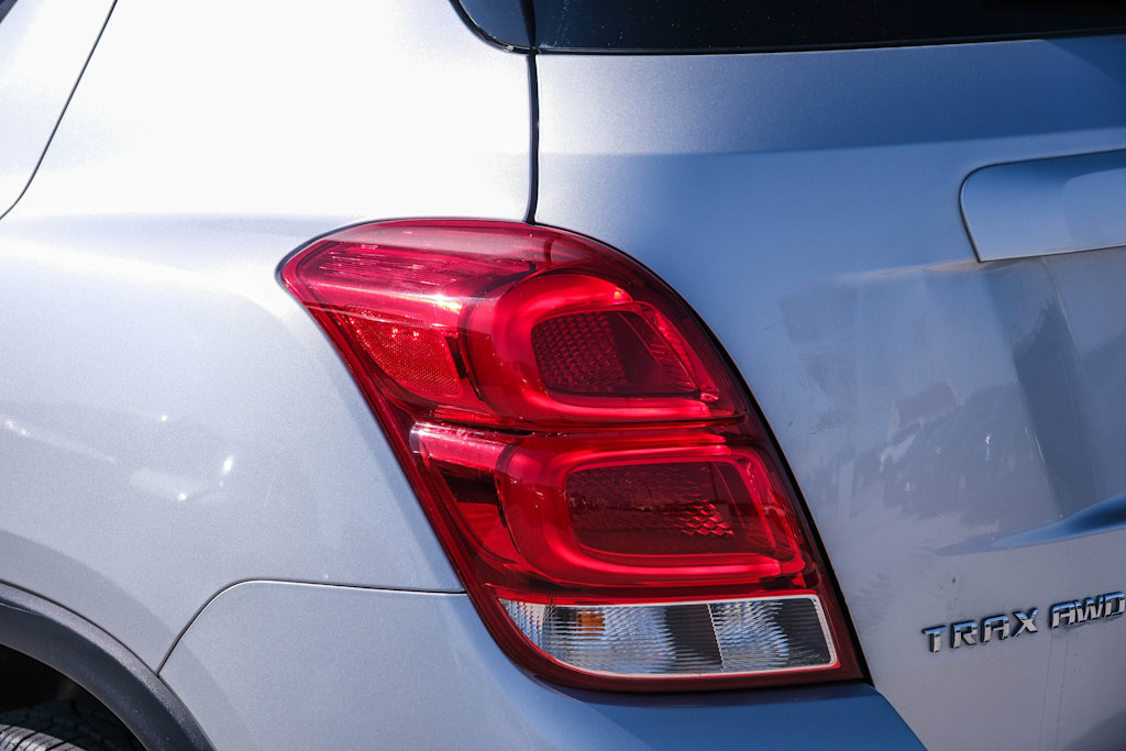 Thumbnail: 2022 Chevrolet Trax - 18