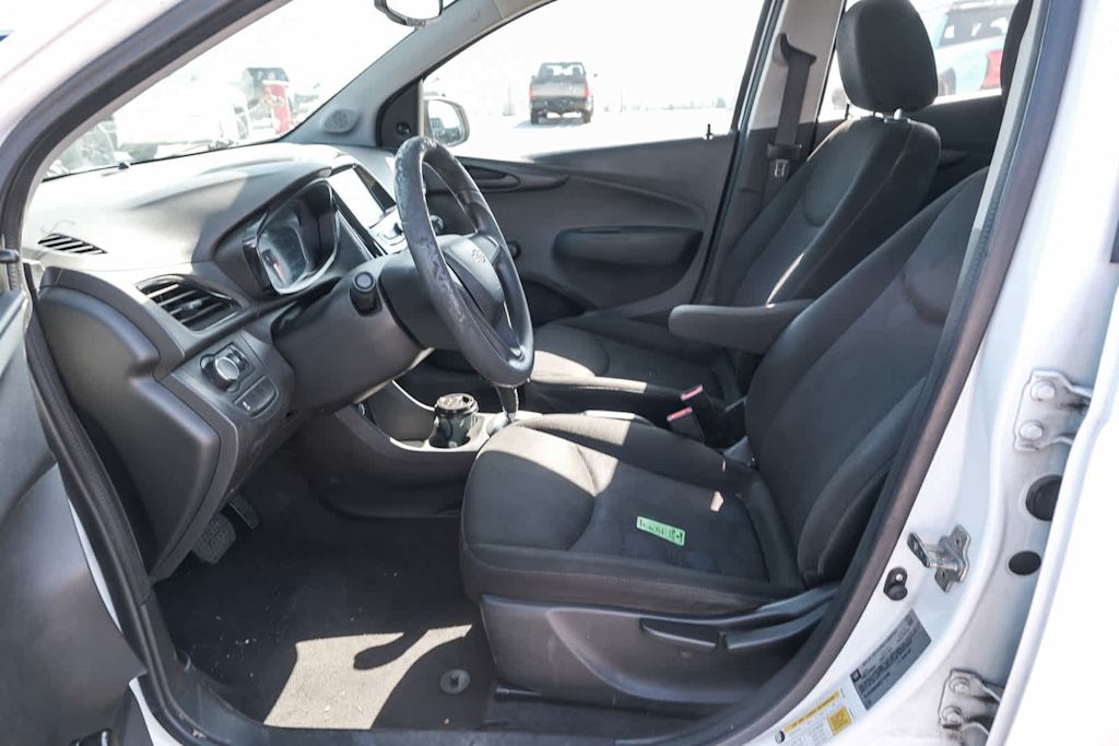 Thumbnail: 2017 Chevrolet Spark - 10