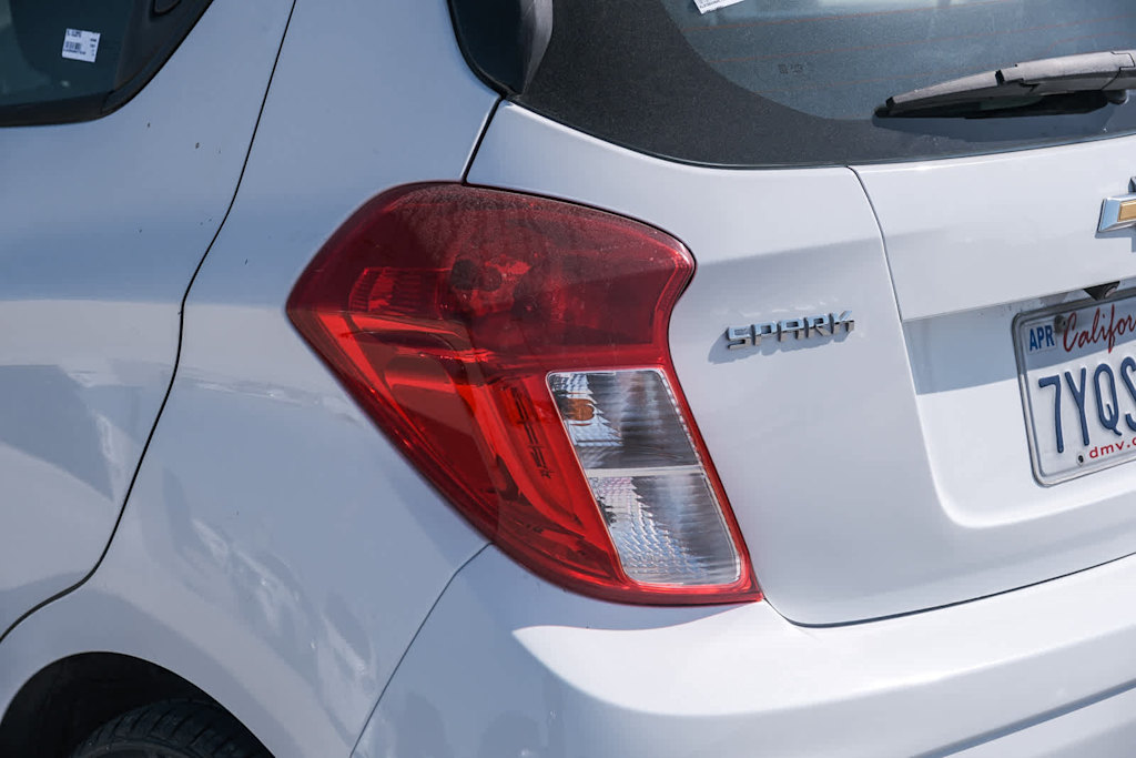 Thumbnail: 2017 Chevrolet Spark - 17