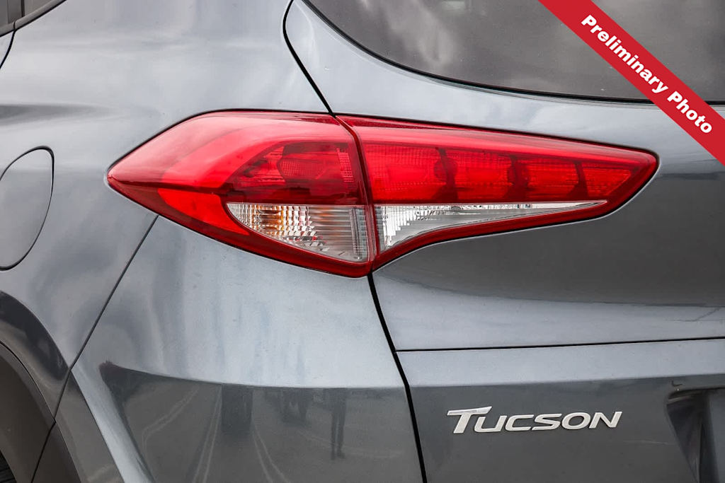 Thumbnail: 2018 Hyundai Tucson - 16