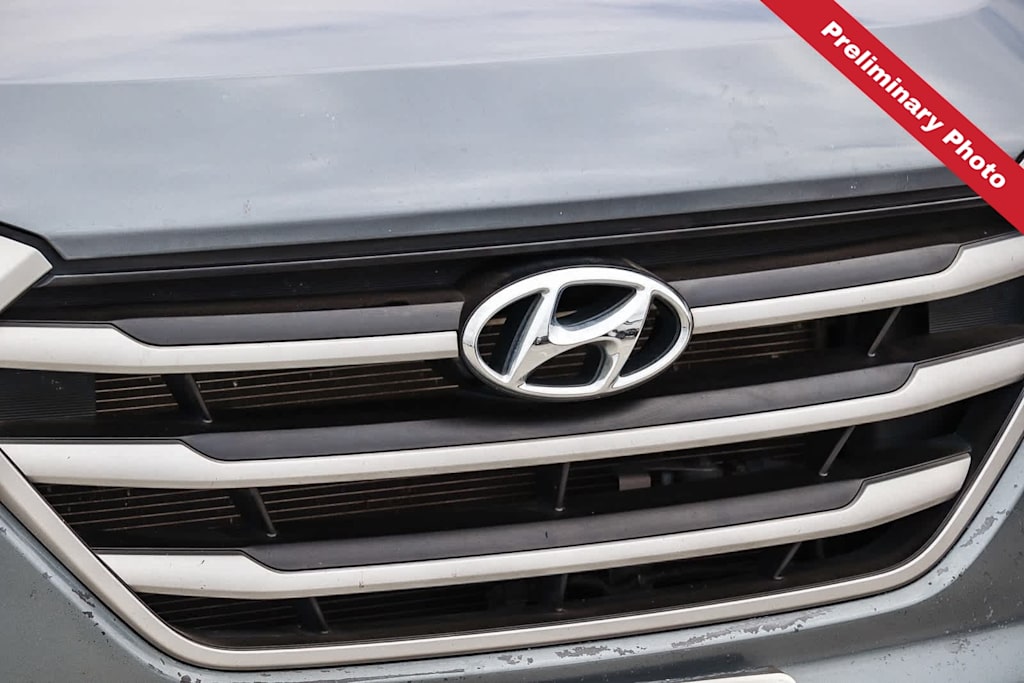 Thumbnail: 2018 Hyundai Tucson - 6