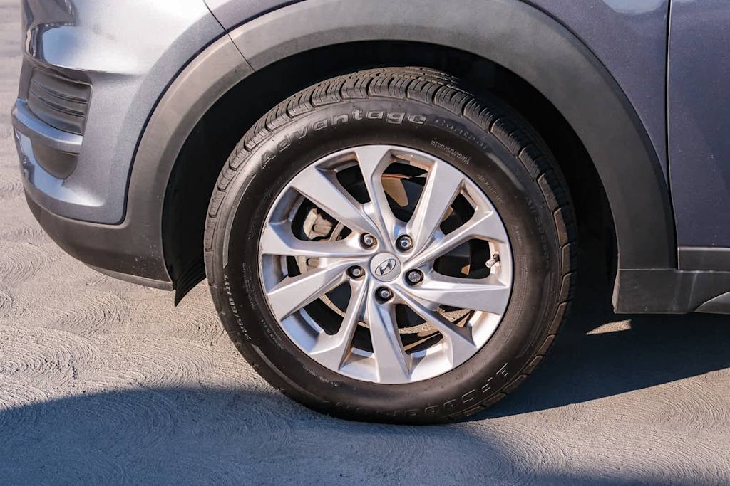 Thumbnail: 2019 Hyundai Tucson - 17