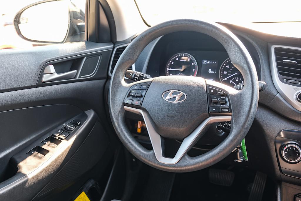 Thumbnail: 2017 Hyundai Tucson - 8